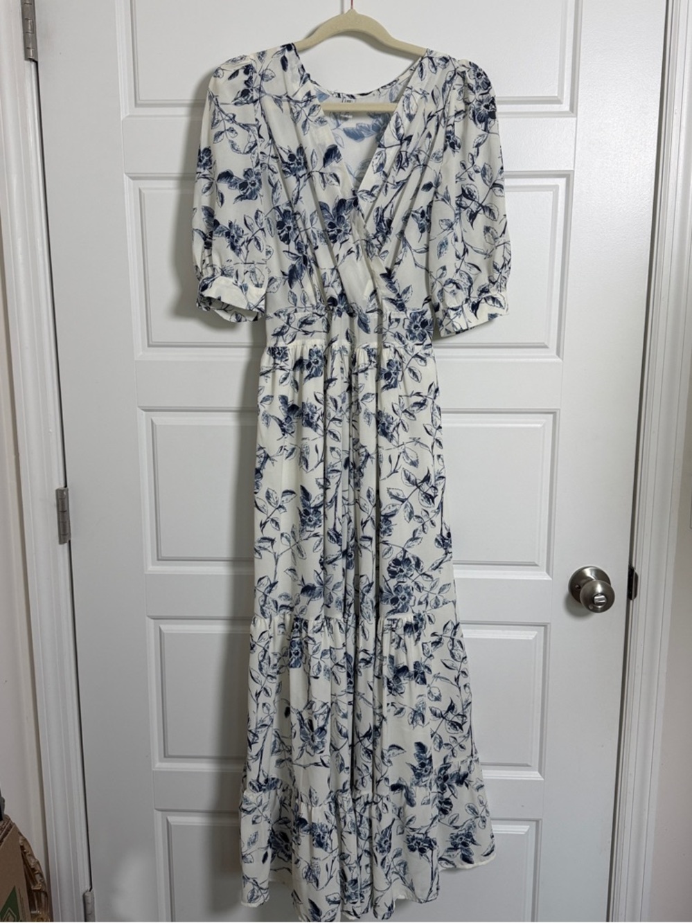 Chicwish White Maxi Dress with Navy Floral Print Size XS